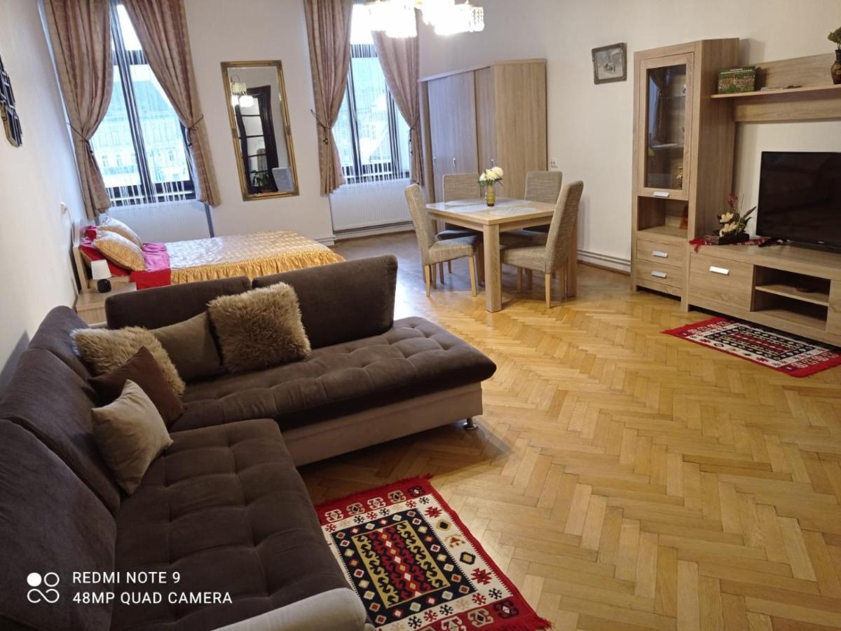 Apartament Piata Sfatului Braszów Zewnętrze zdjęcie