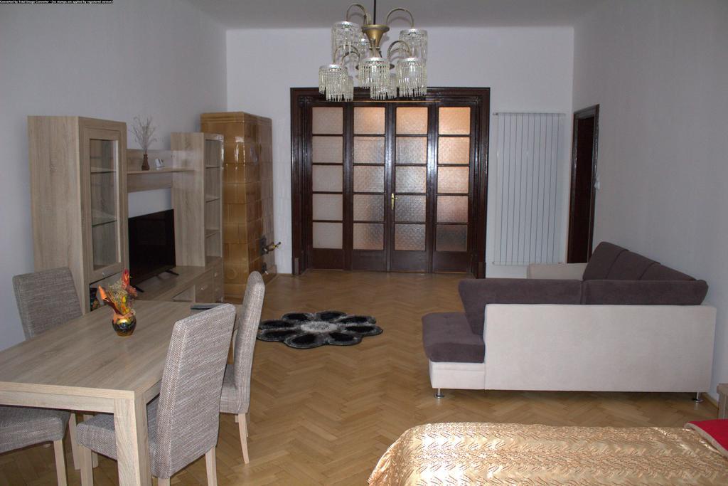 Apartament Piata Sfatului Braszów Zewnętrze zdjęcie