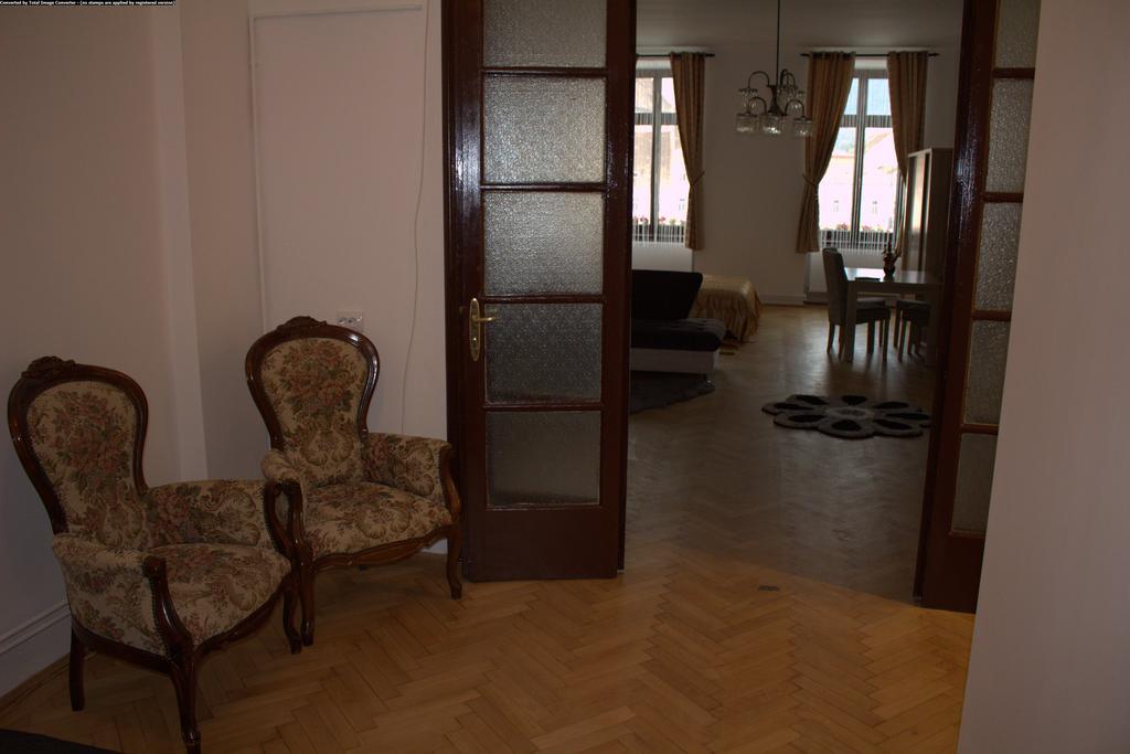 Apartament Piata Sfatului Braszów Zewnętrze zdjęcie